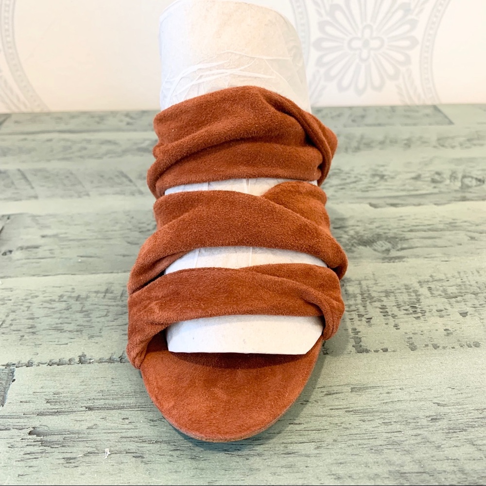 Lord & Taylor shoes suede slides tan 6.5 NWOB - Picture 5 of 8
